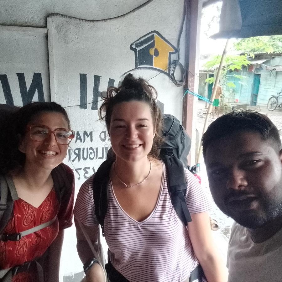 Atathi Niwas Guest House For Backpackers And Travellers Siliguri Luaran gambar