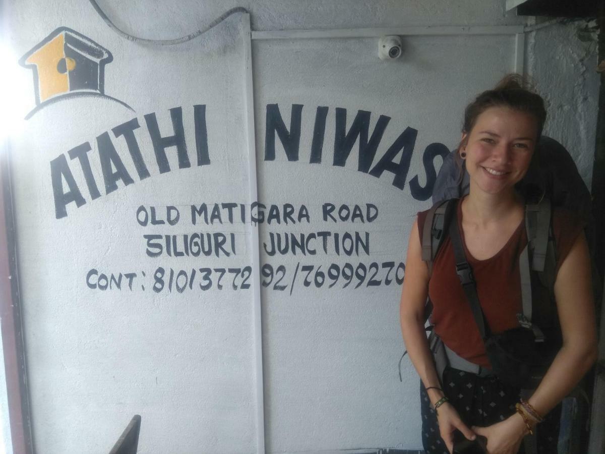 Atathi Niwas Guest House For Backpackers And Travellers Siliguri Luaran gambar