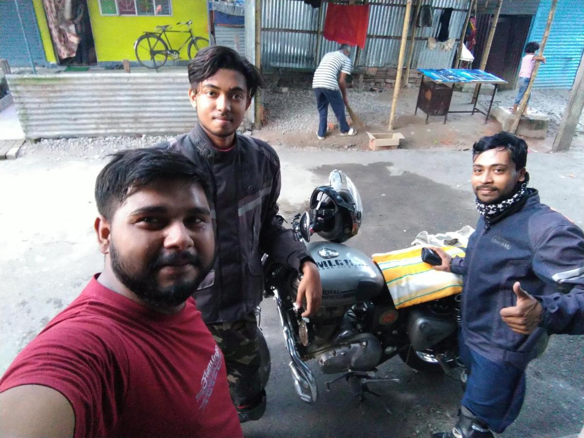 Atathi Niwas Guest House For Backpackers And Travellers Siliguri Luaran gambar