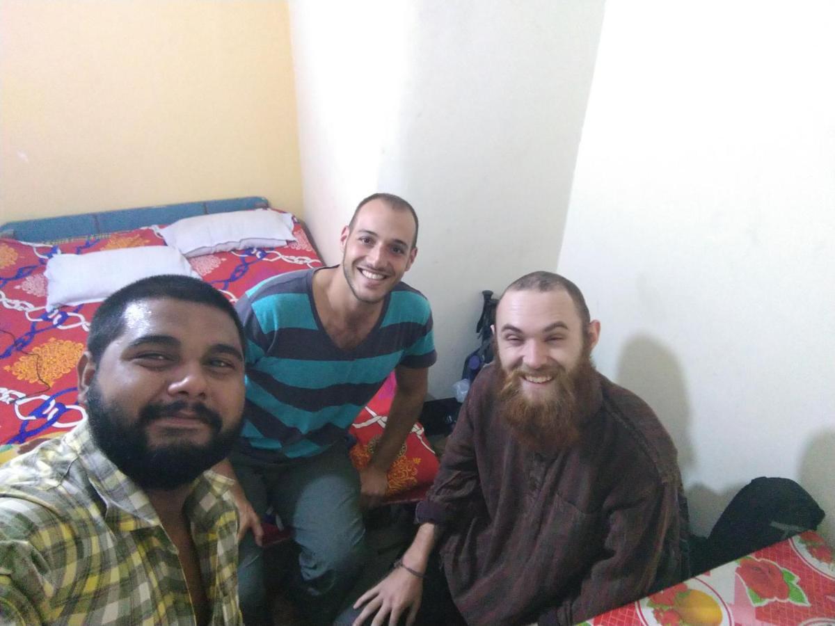 Atathi Niwas Guest House For Backpackers And Travellers Siliguri Luaran gambar